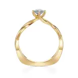 Pierścionek zaręczynowy złoty z diamentem